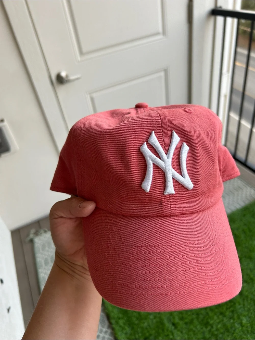 New York Logo Baseball Cap - Pink